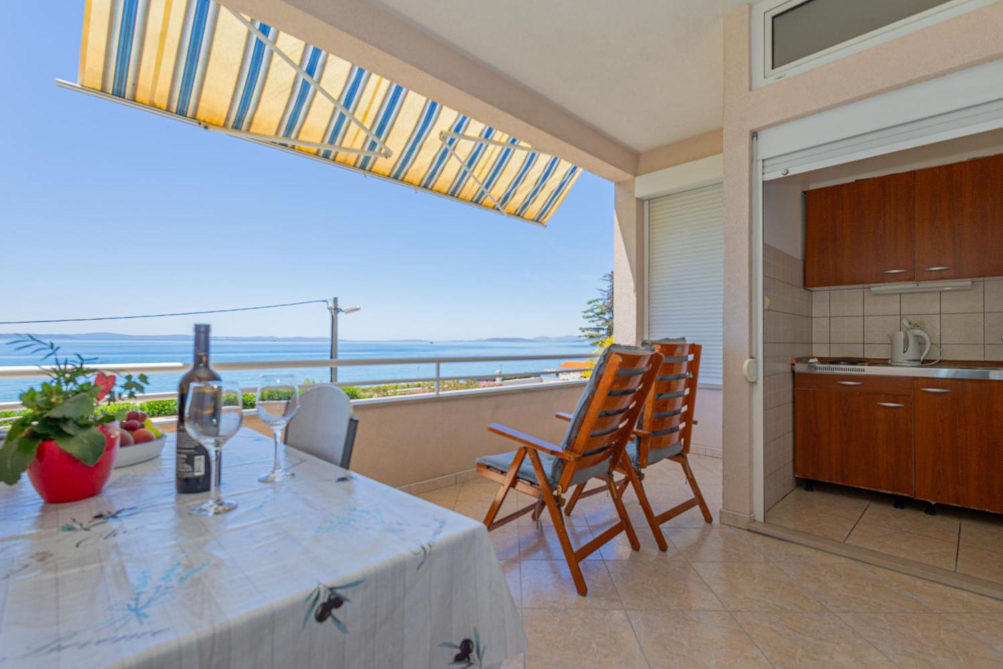 Marin Apartments Подстрана Екстер'єр фото