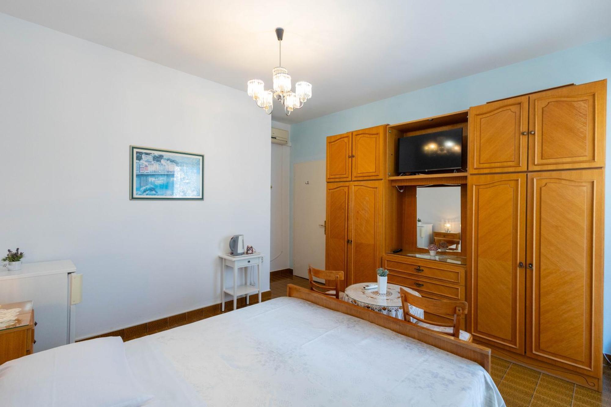 Marin Apartments Подстрана Екстер'єр фото