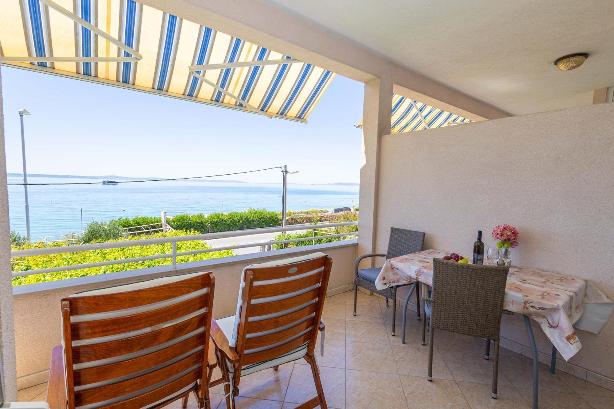Marin Apartments Подстрана Екстер'єр фото